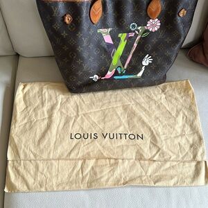 LOUIS VUITTON Extra Large
Envelope Storage Dust Bag